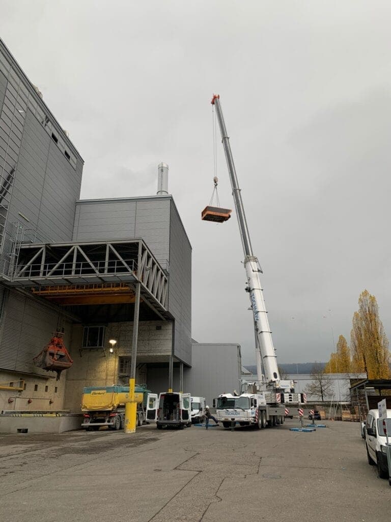 Metso_Limeco-Dietikon_Tischwechsel-Schredder-11.2020_3-e1608037441814