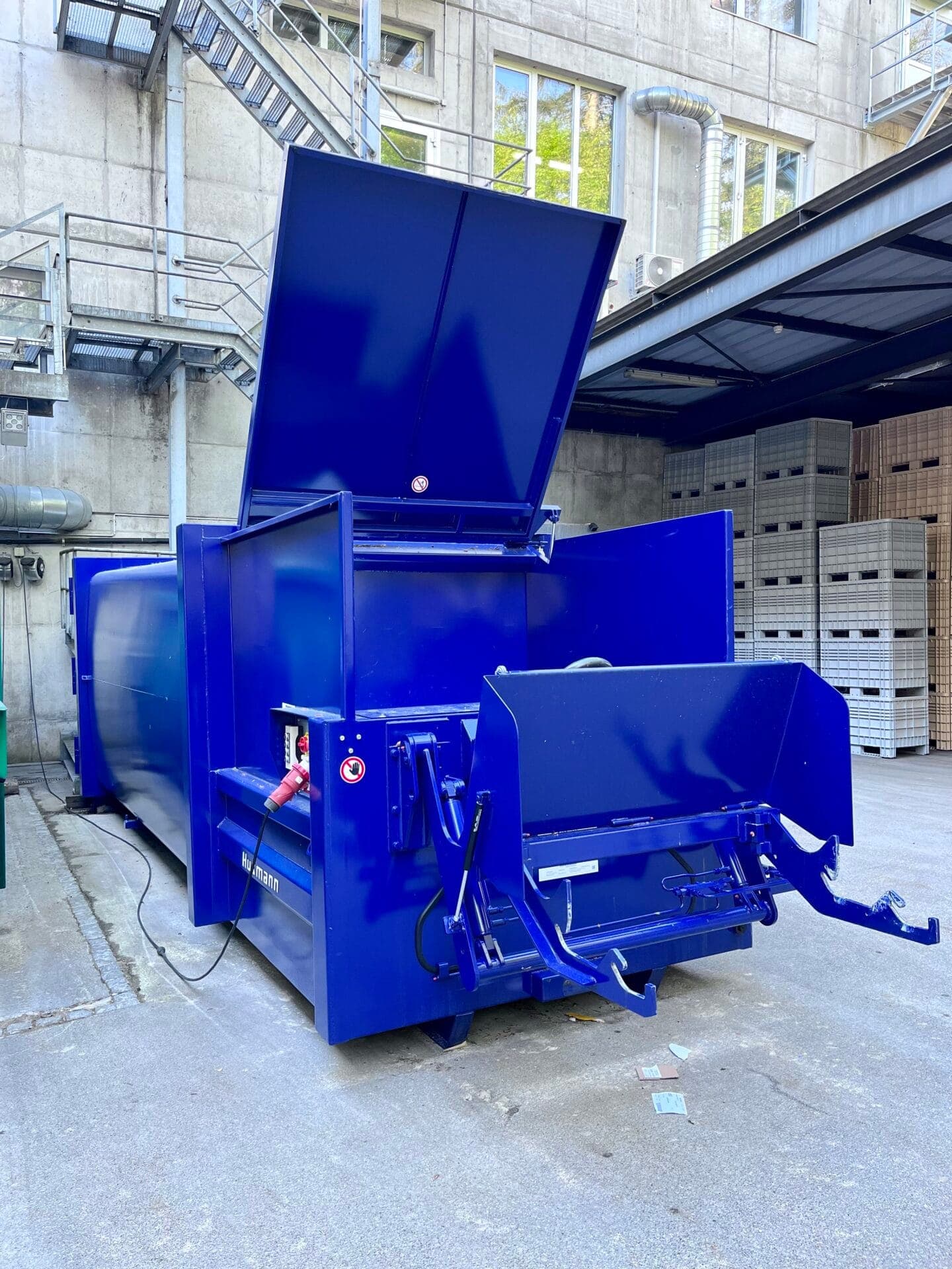 Husmann_Ricola Laufen_Presscontainer SPB_IMG_9066