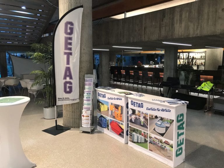 Recyclingkongress-2018_Theke2-768×576