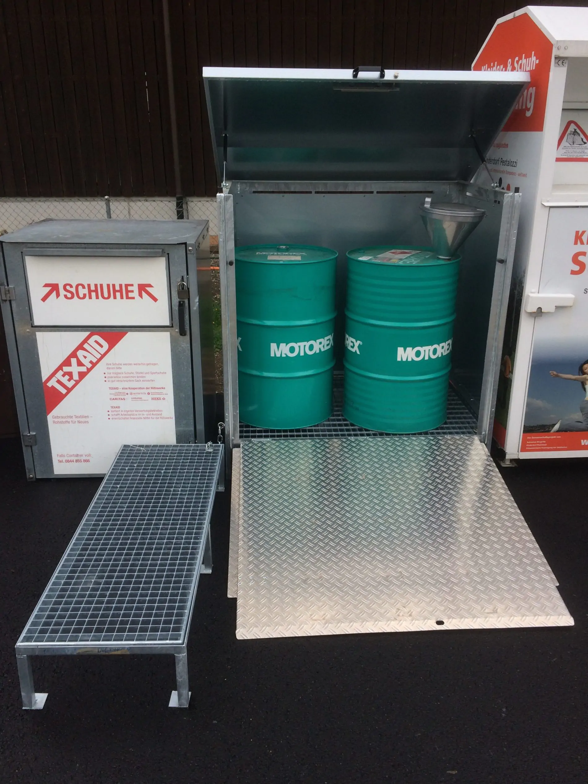 2017-04-26-15.35.29-e1511884451108