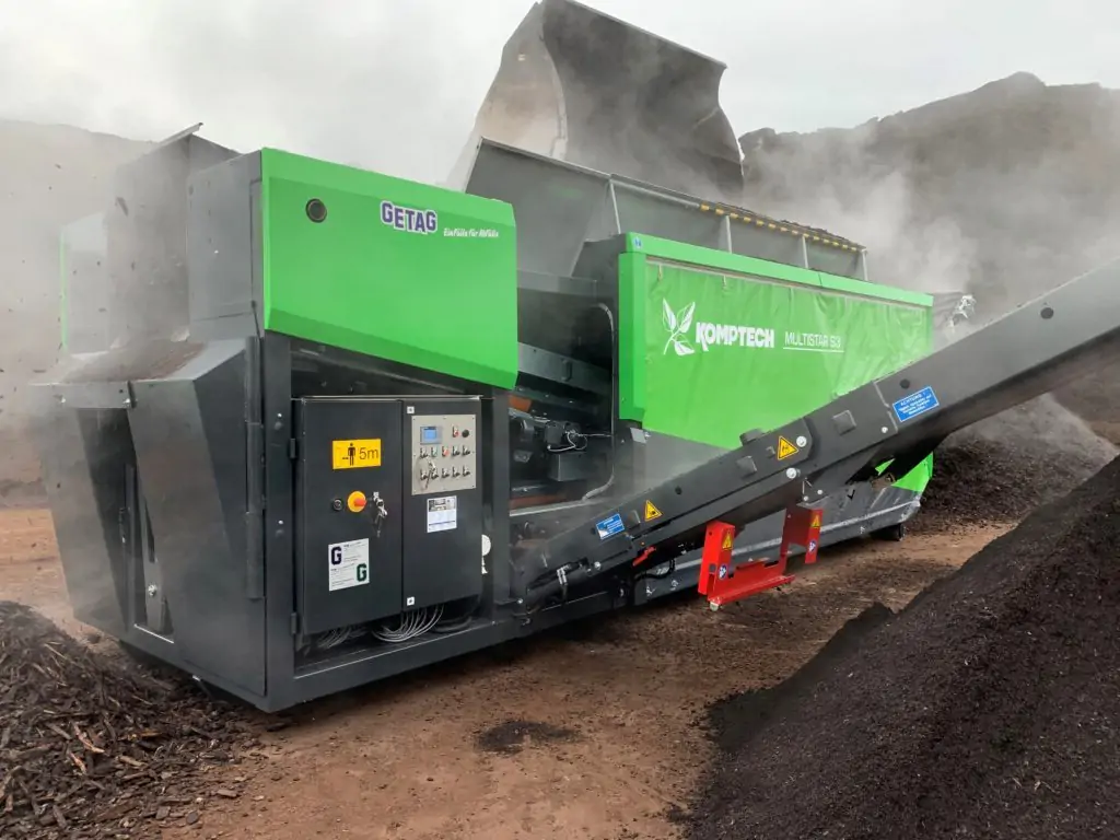 Komptech_Scheiben_Sternsieb-Multistar-S3_GETAG_mobil_niedrige-Einfuellhoehe-e1603878495173