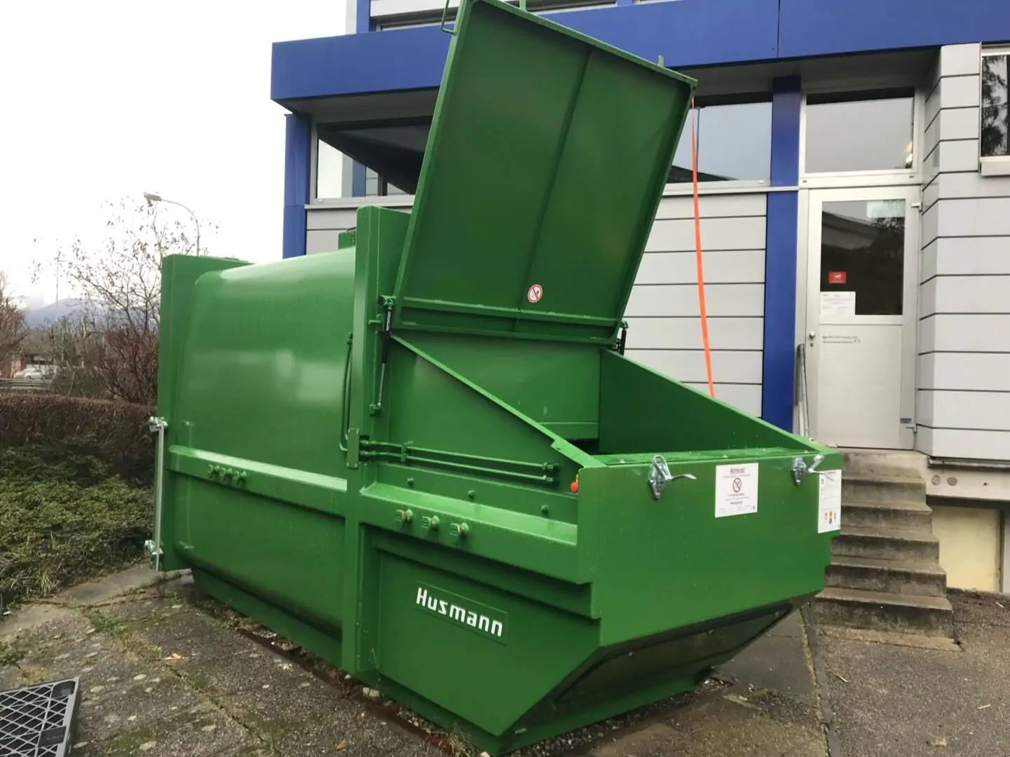 Husmann SPB mobil AN-E_Presscontainer gruen