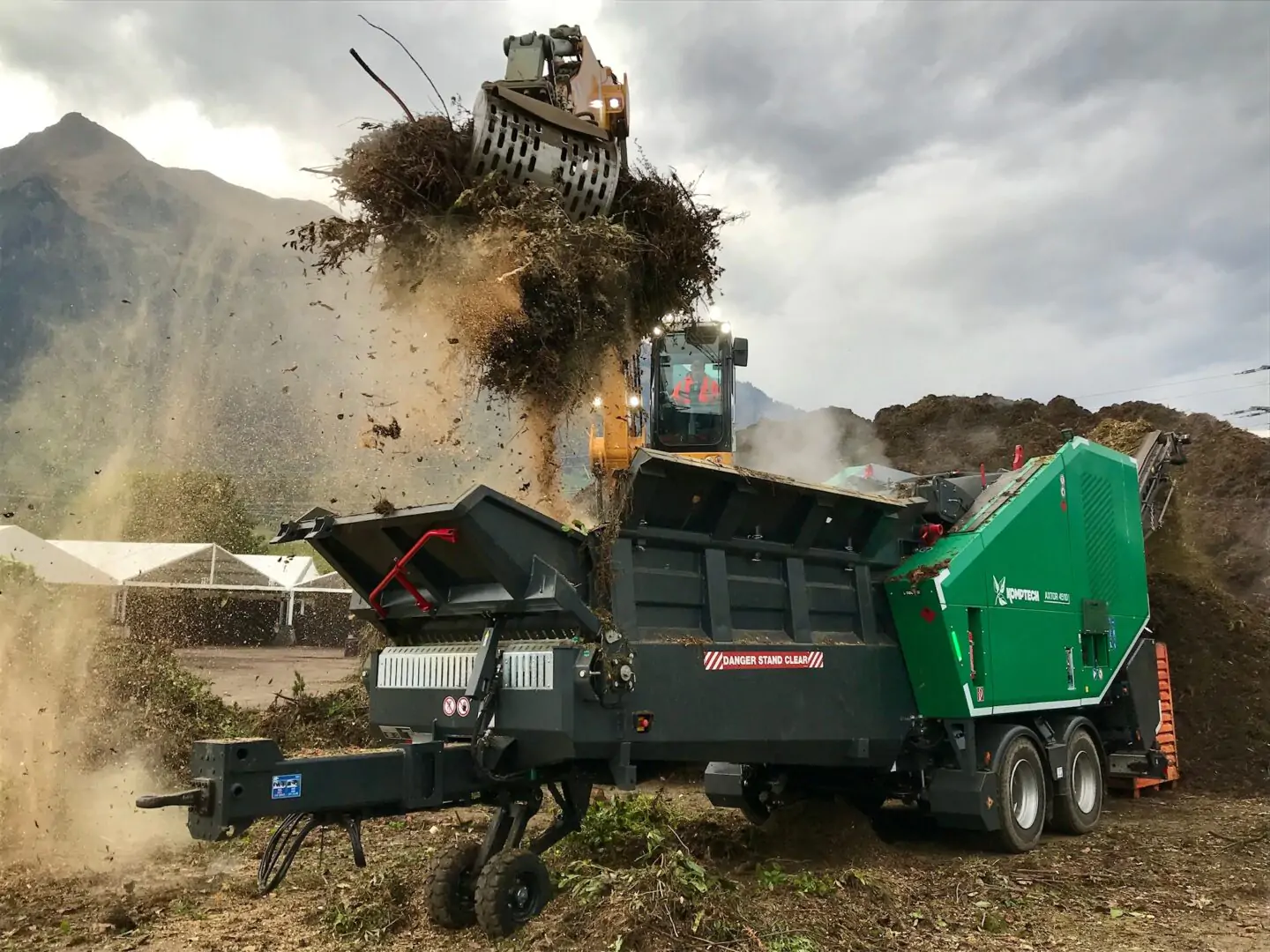 Komptech Axtor Grüngutschredder Schnelllaeufer 1