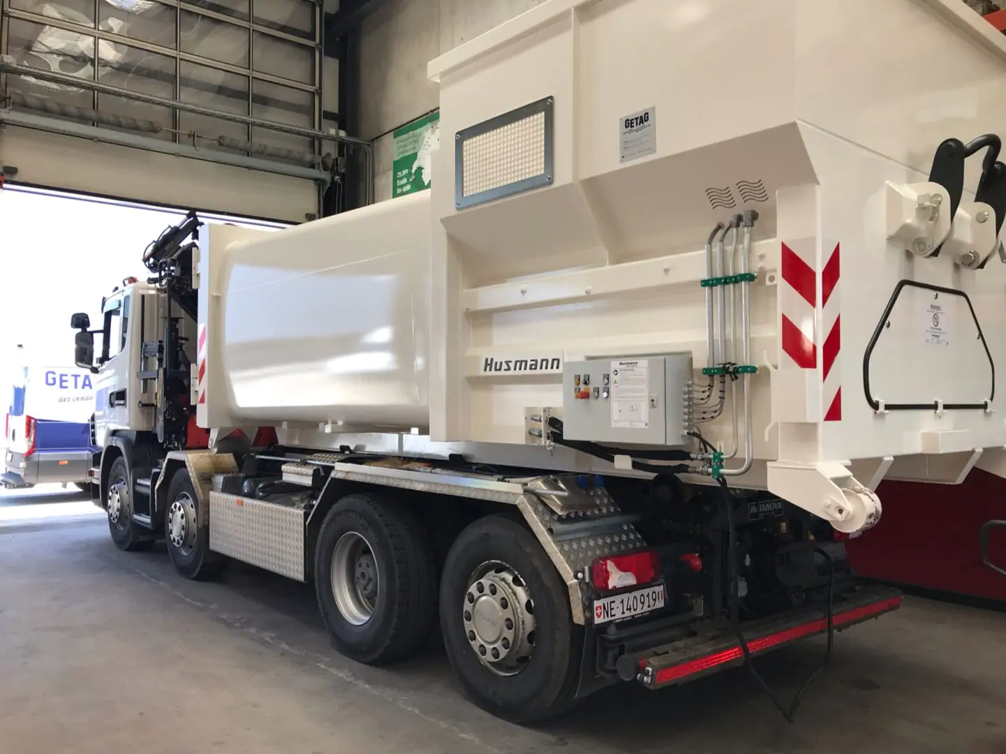 Husmann_SPB 18 auf LKW_Ville de Neuchâtel 16