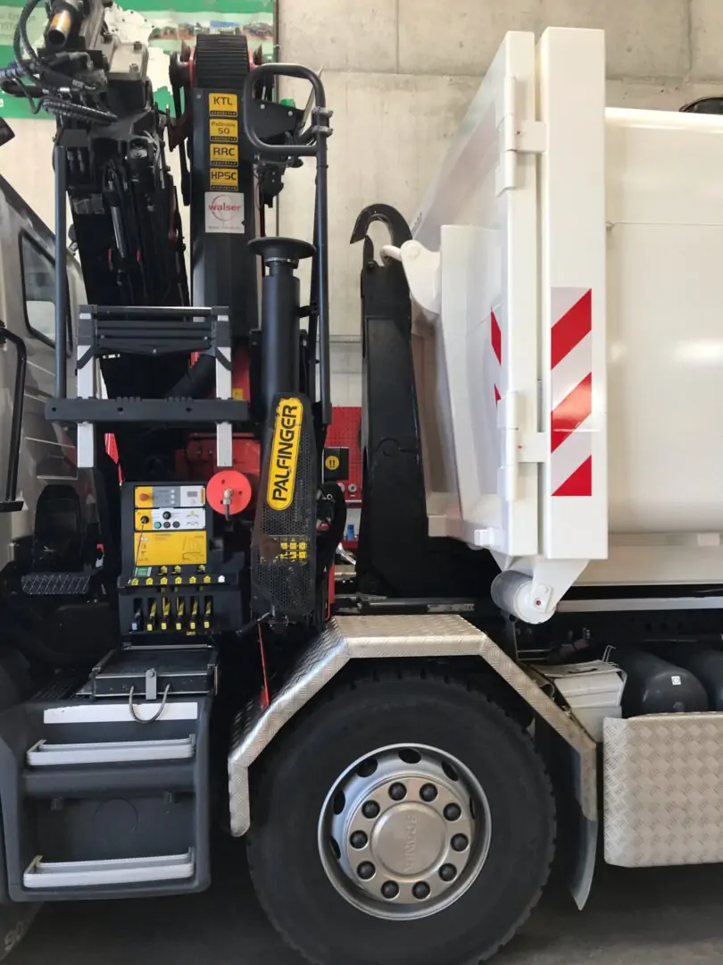 Husmann_SPB 18 auf LKW_Ville de Neuchâtel 17