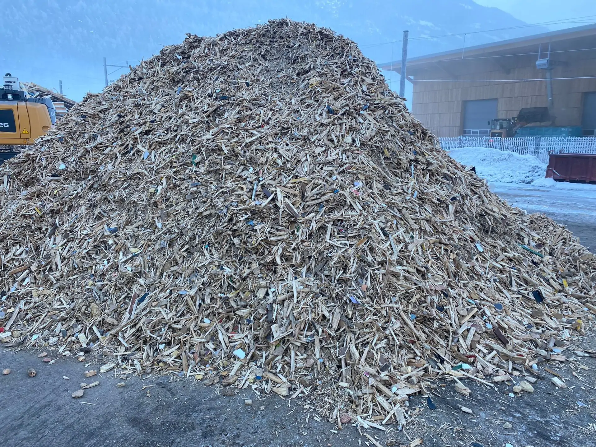 Komptech_Sternsieb MS One_ausgesiebtes Holz_Ecobois