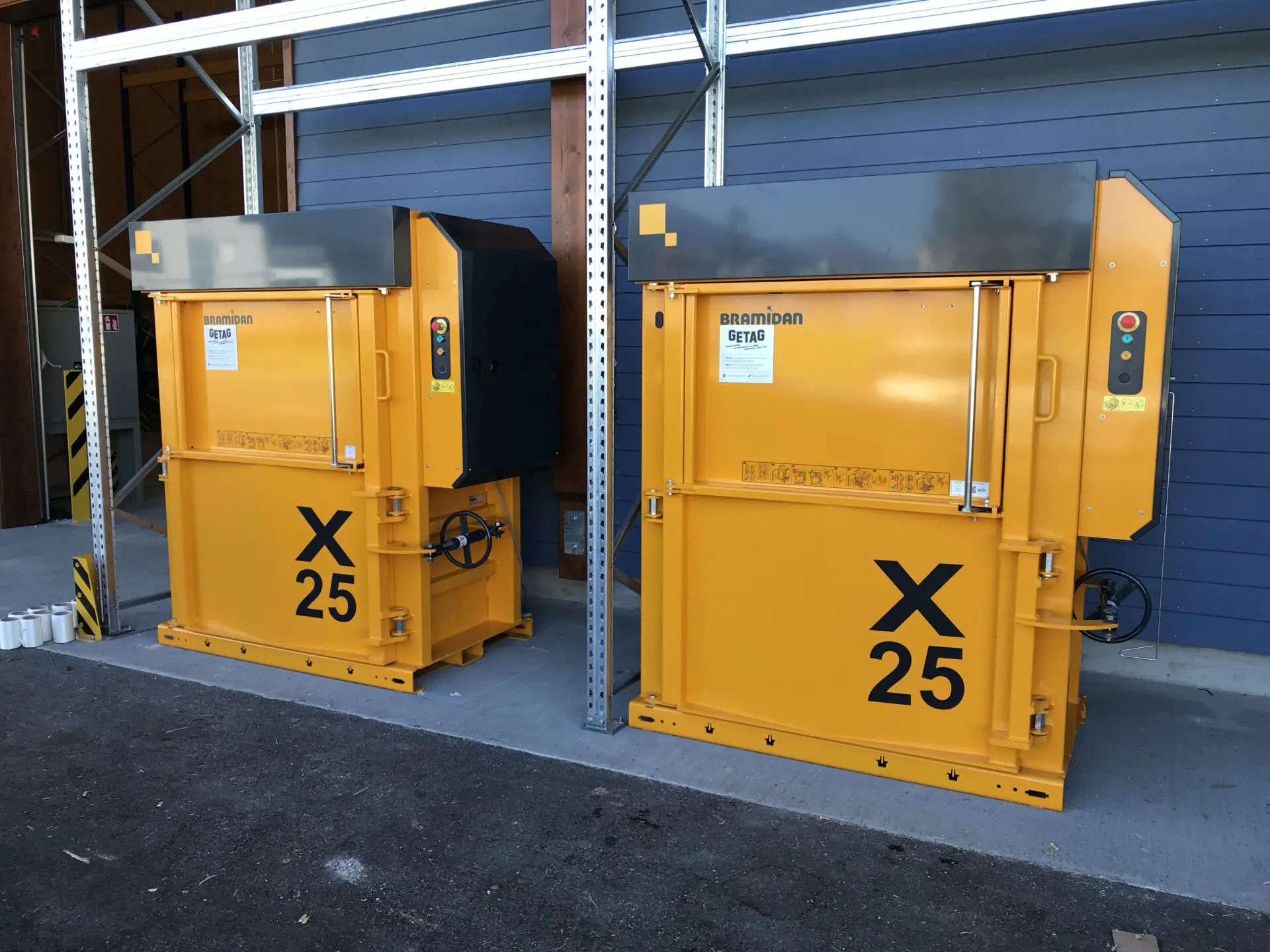 Bramidan_Vertikalballenpresse X25_Landi Chablais_IMG_6332